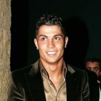 /album/fenykepgaleria/a1224845355-cristiano-ronaldo-jpg/